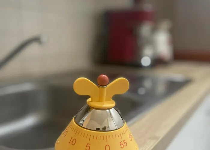 アパート Amikales